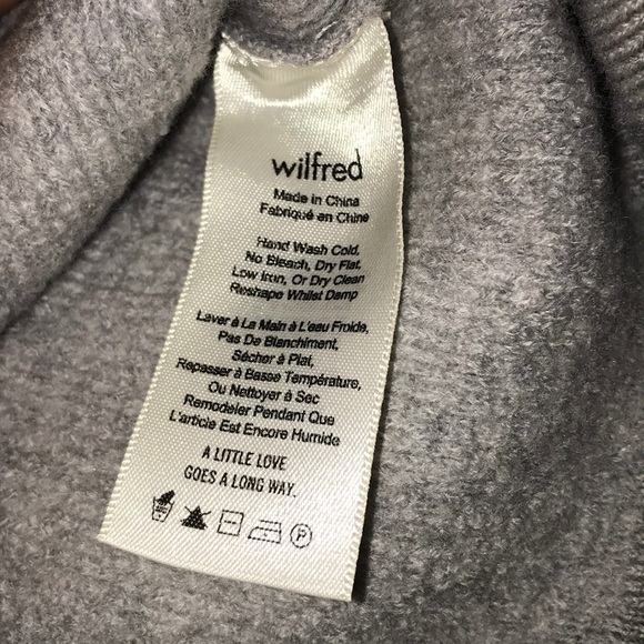 Wilfred Wool Turtleneck Sweater - Picture 5 of 8